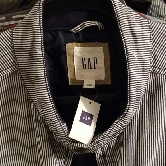 Jacket - Picture 2 of 5